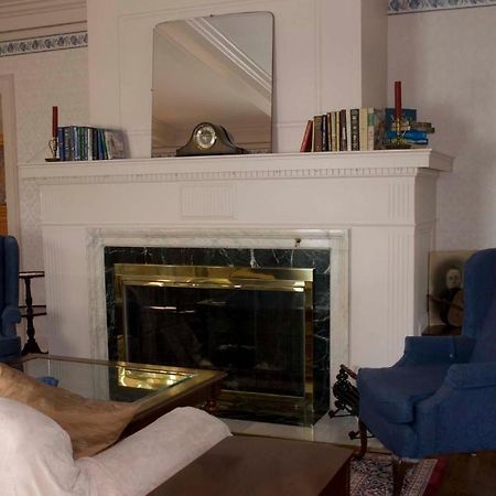Bayside Bed And Breakfast Эверетт Экстерьер фото